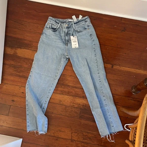 NET Zara Jeans Straight High Rise - Picture 1 of 5
